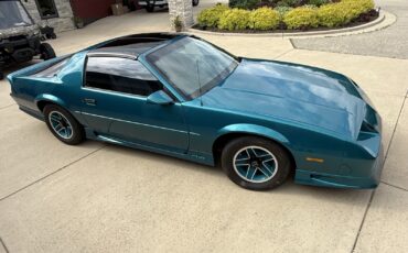 Chevrolet-Camaro-1991-Coupe-1