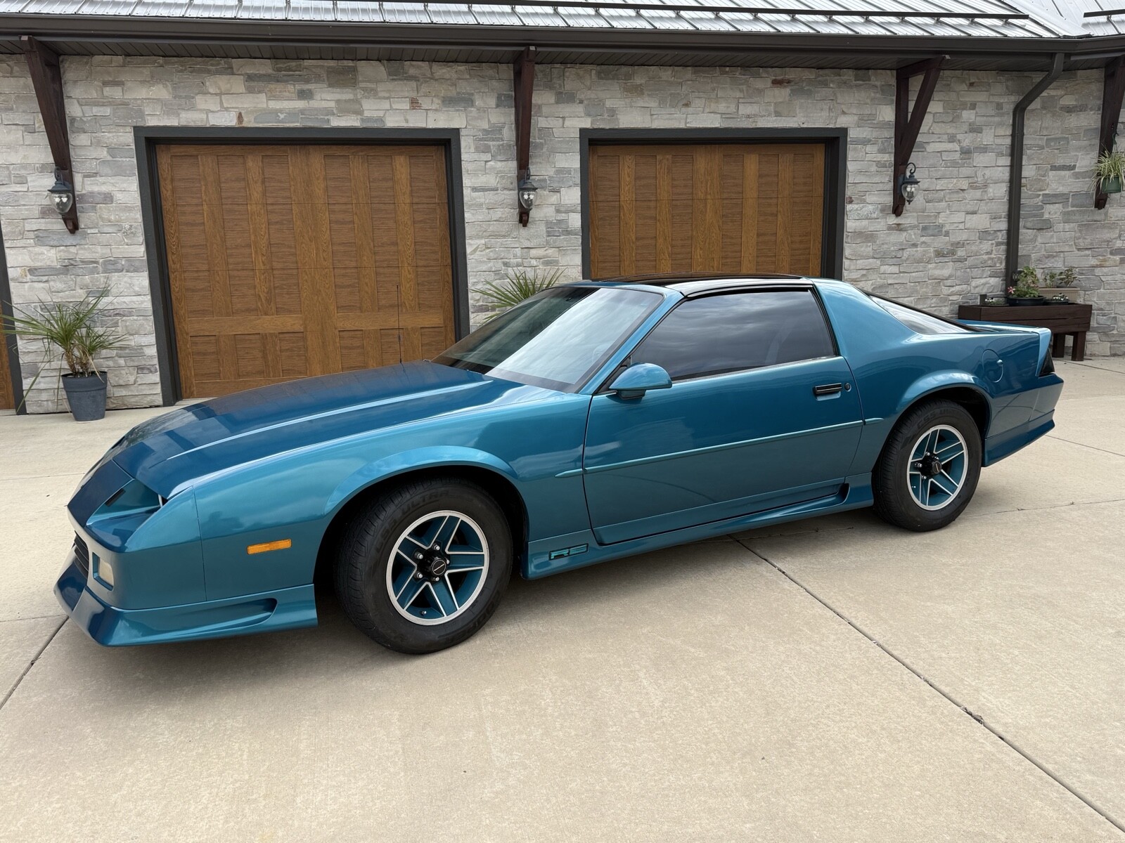 Chevrolet-Camaro-1991-Coupe-6