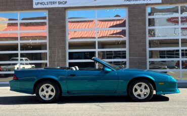Chevrolet-Camaro-1991-blue-1