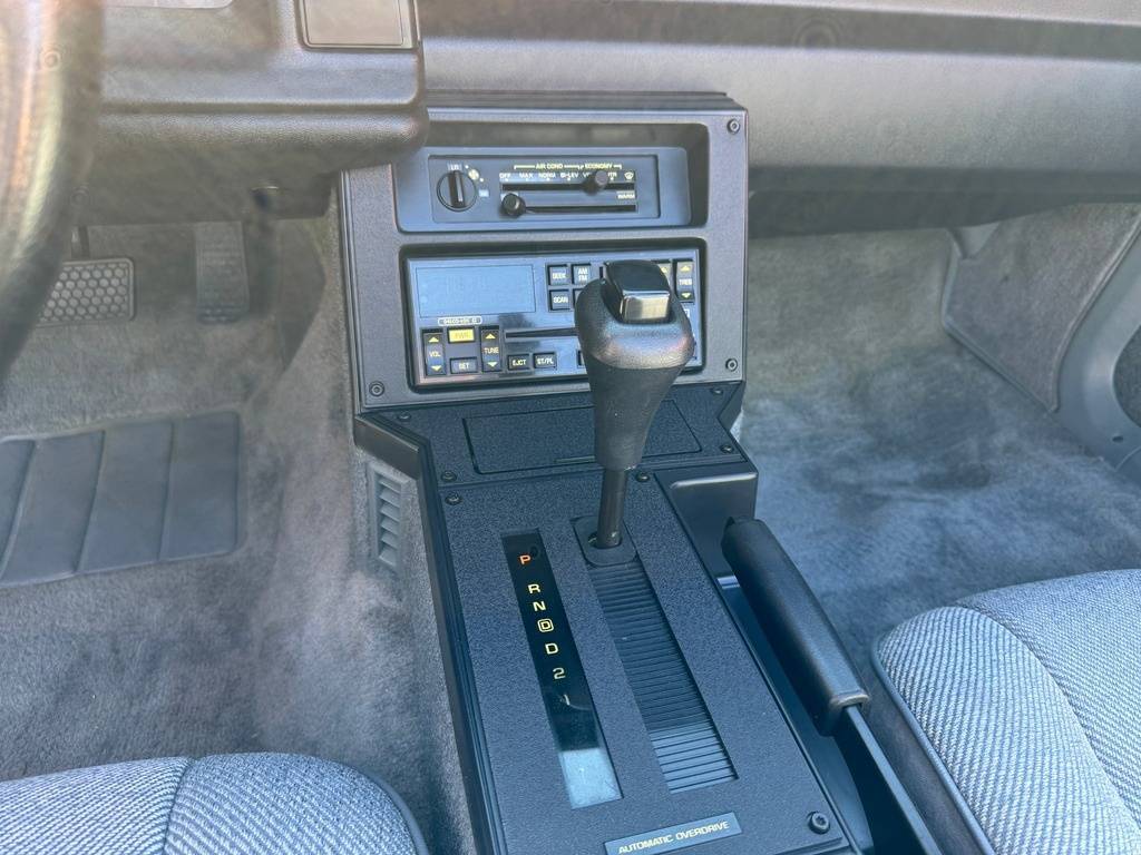 Chevrolet-Camaro-1991-blue-15