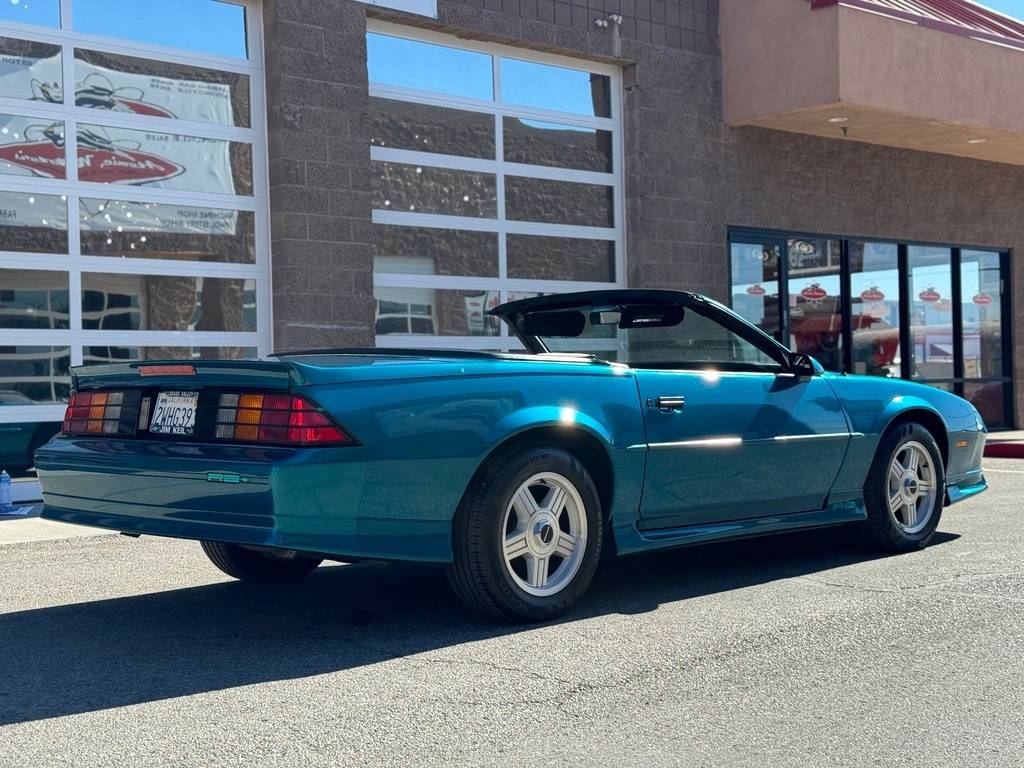 Chevrolet-Camaro-1991-blue-2
