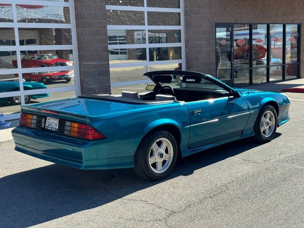 Chevrolet-Camaro-1991-blue-3