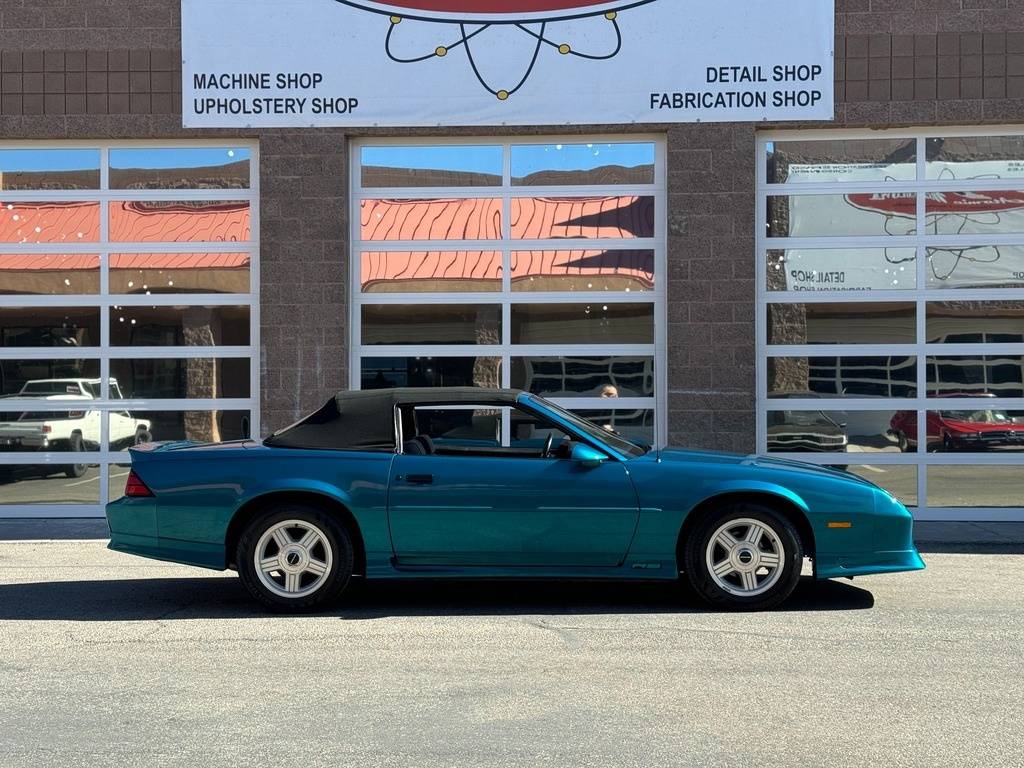 Chevrolet-Camaro-1991-blue-8
