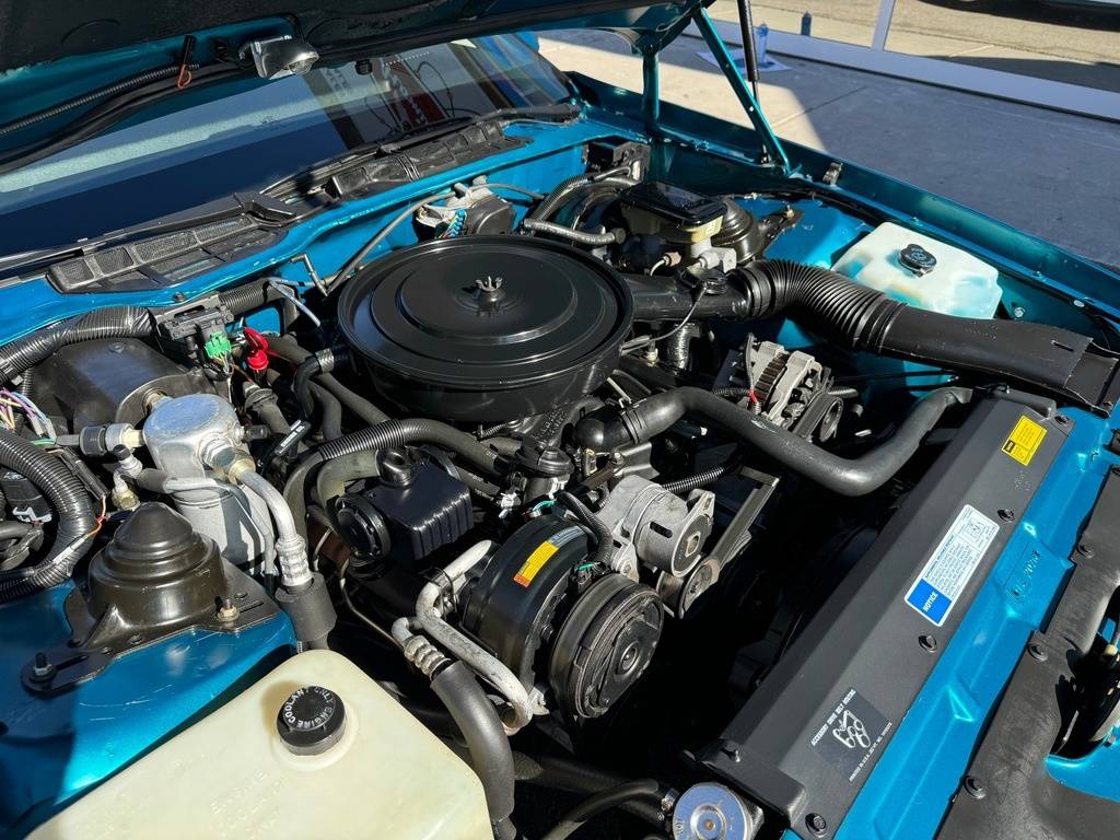 Chevrolet-Camaro-1991-blue-9