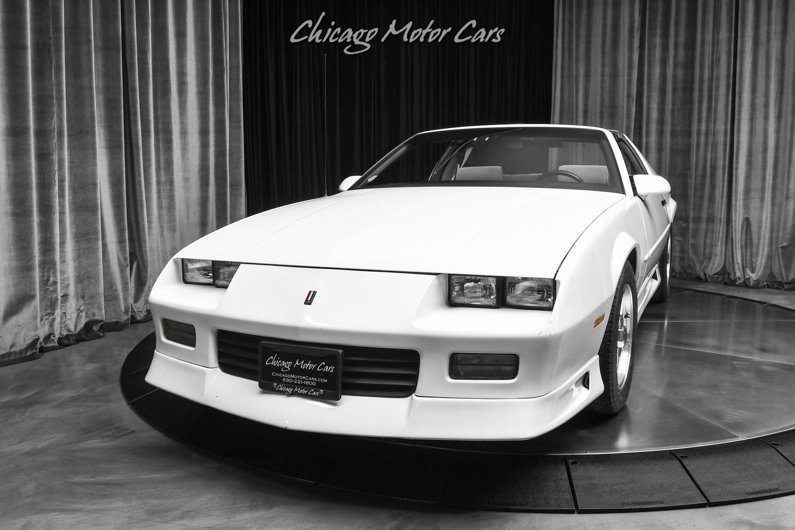 Chevrolet-Camaro-1992-Hatchback-1