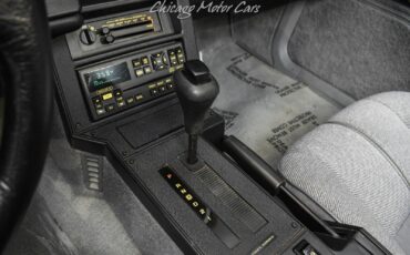 Chevrolet-Camaro-1992-Hatchback-13