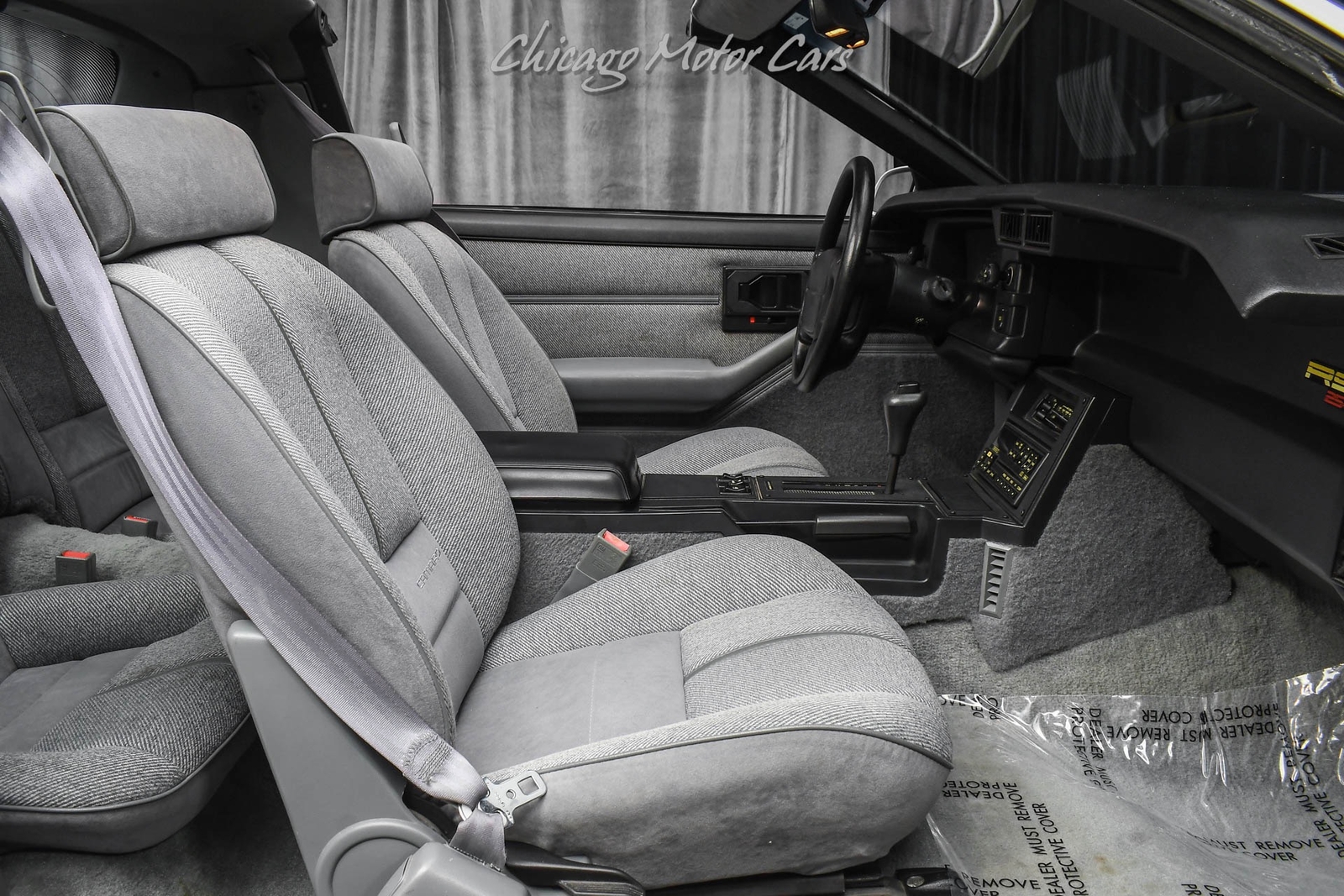 Chevrolet-Camaro-1992-Hatchback-18