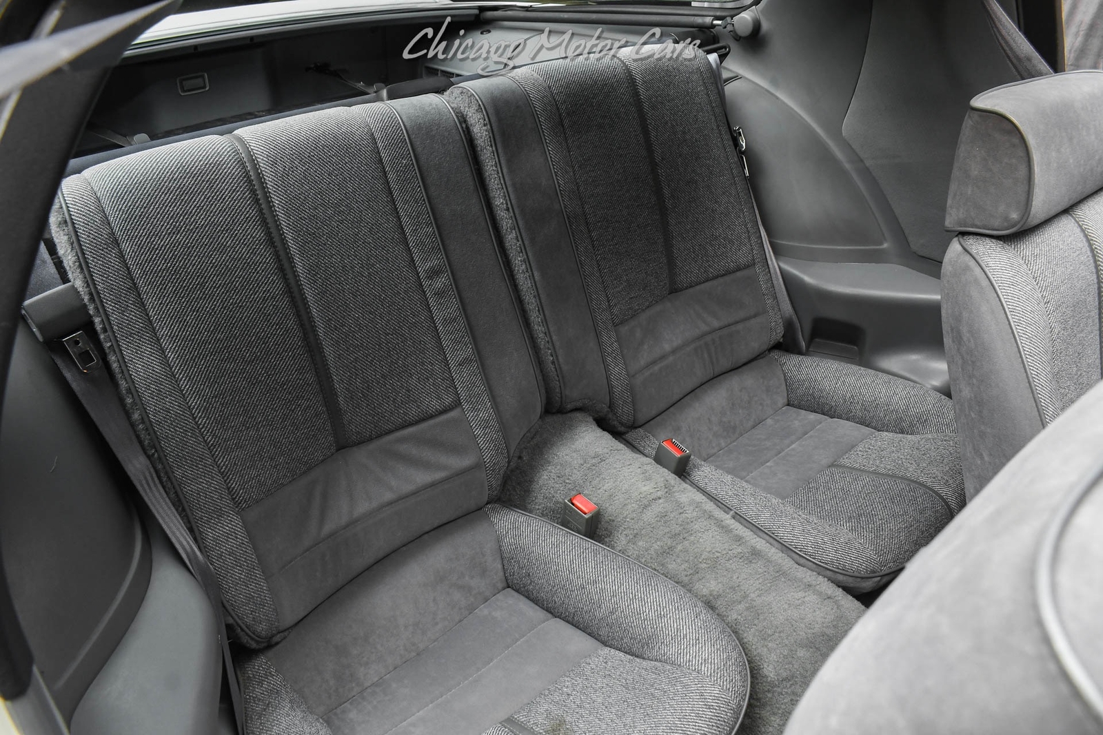 Chevrolet-Camaro-1992-Hatchback-22