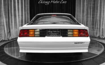 Chevrolet-Camaro-1992-Hatchback-3