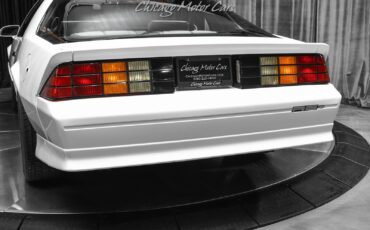 Chevrolet-Camaro-1992-Hatchback-33