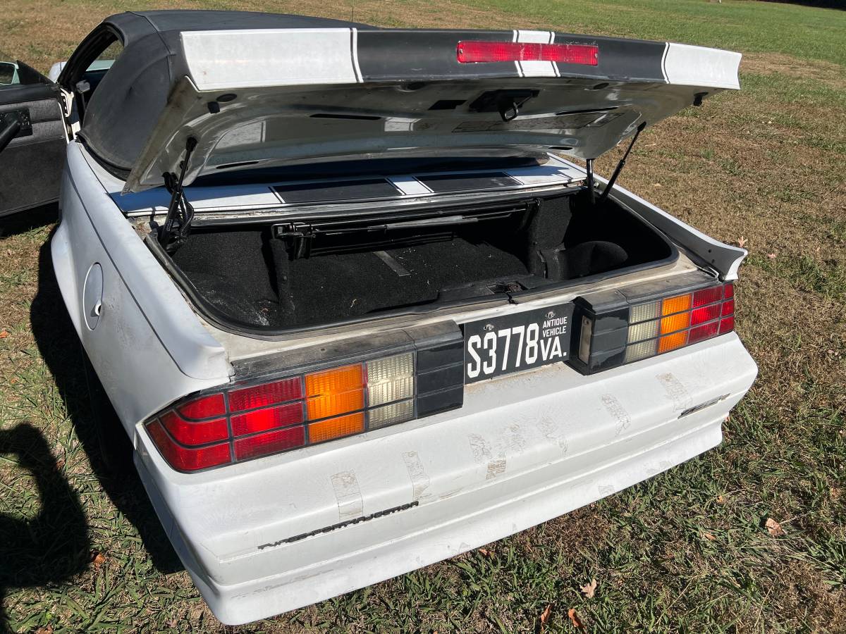 Chevrolet-Camaro-1992-white-2