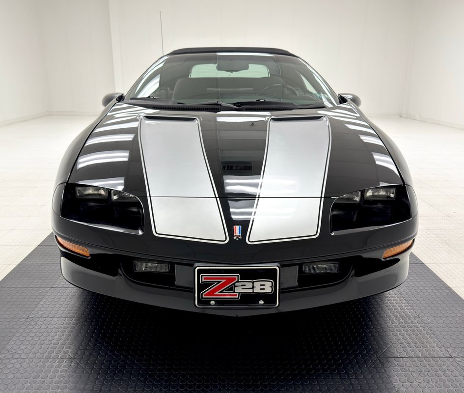 Chevrolet-Camaro-1994-Convertible-10