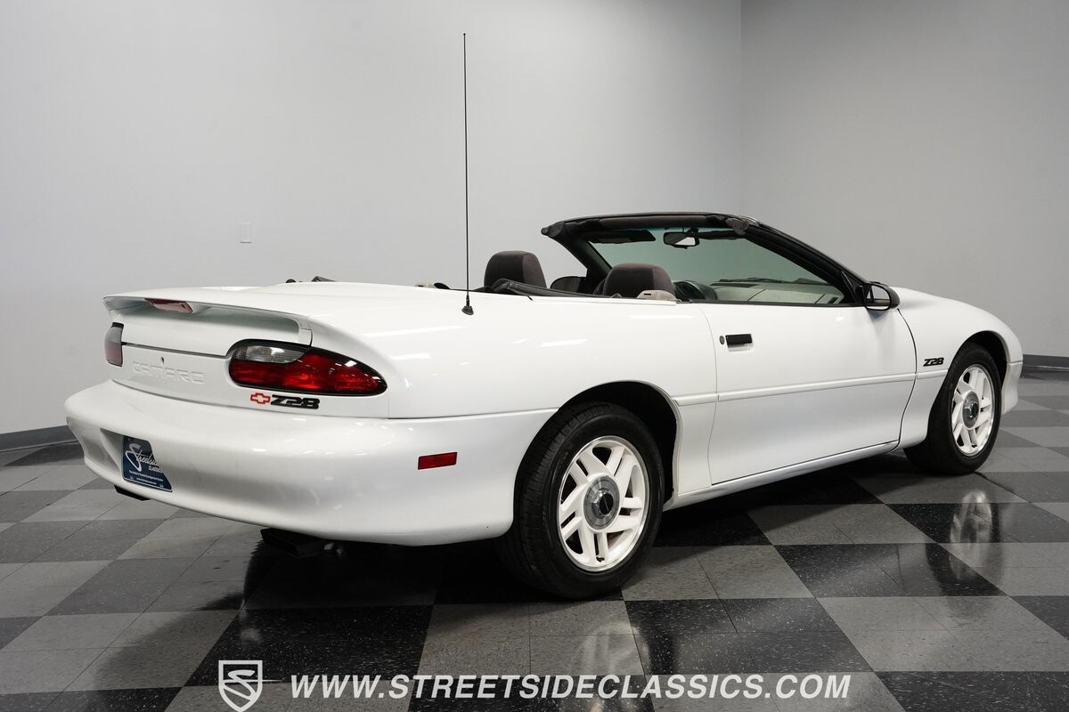 Chevrolet-Camaro-1994-Convertible-13