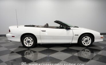 Chevrolet-Camaro-1994-Convertible-15