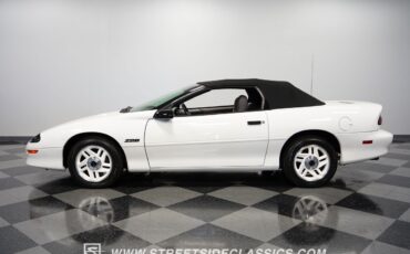 Chevrolet-Camaro-1994-Convertible-2