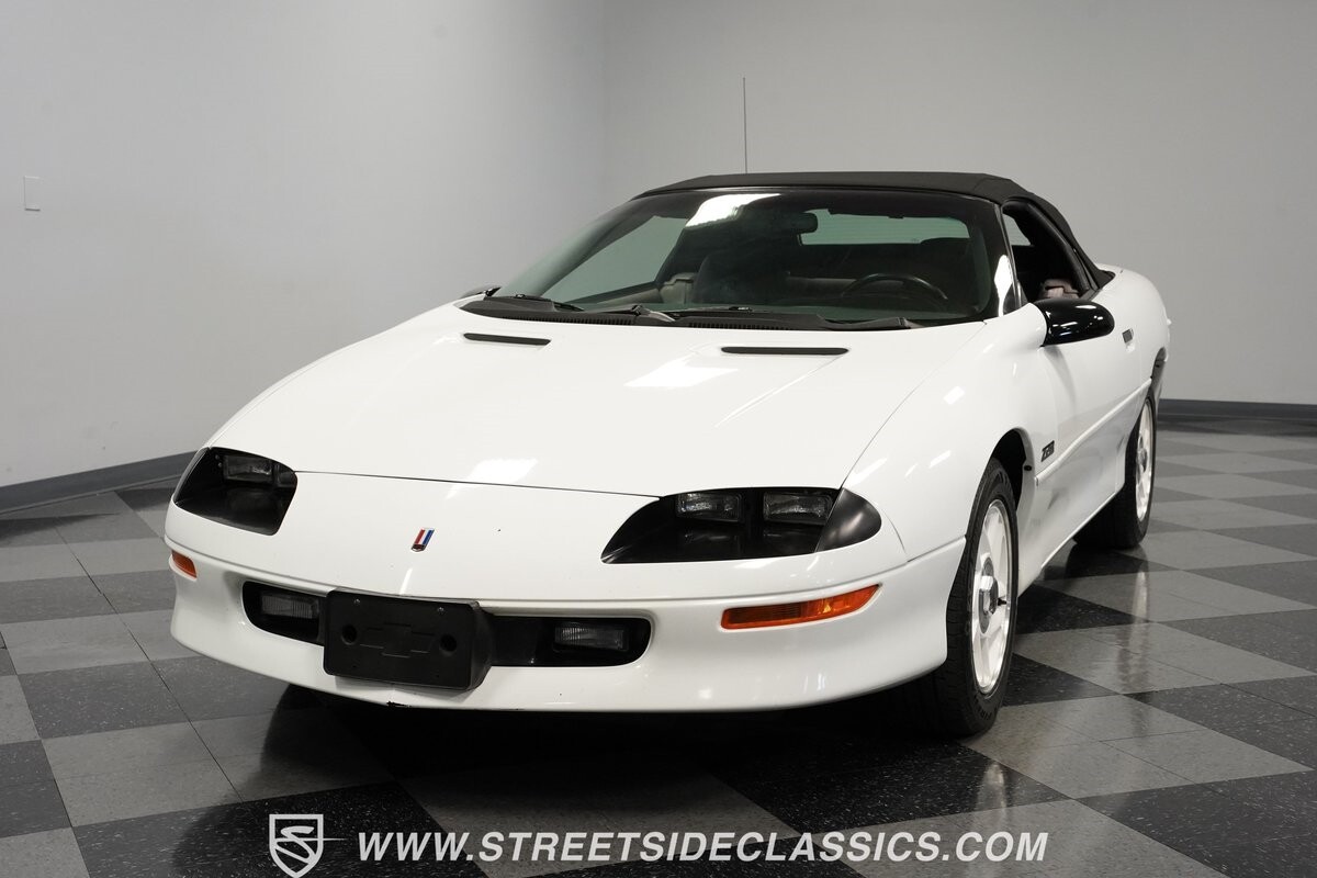 Chevrolet-Camaro-1994-Convertible-20