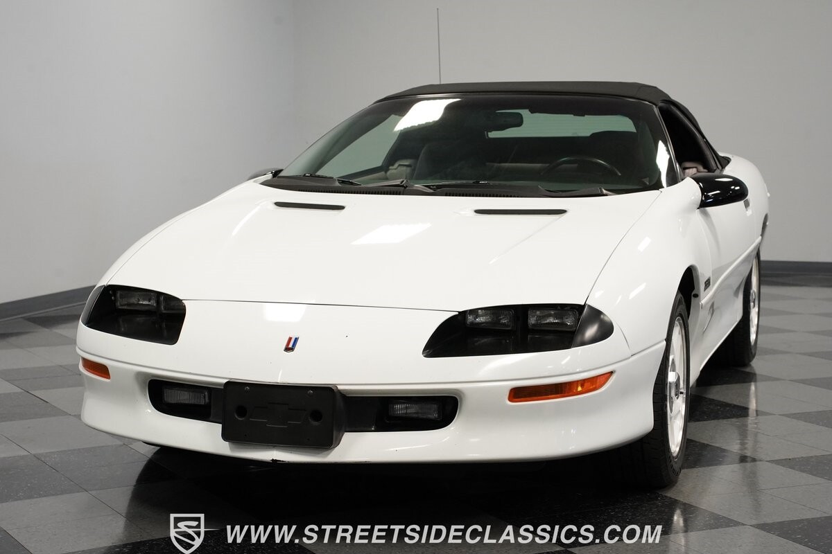 Chevrolet-Camaro-1994-Convertible-22