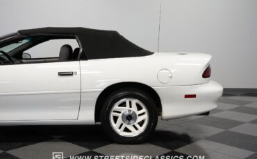 Chevrolet-Camaro-1994-Convertible-25