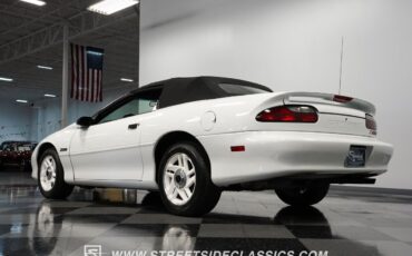 Chevrolet-Camaro-1994-Convertible-26