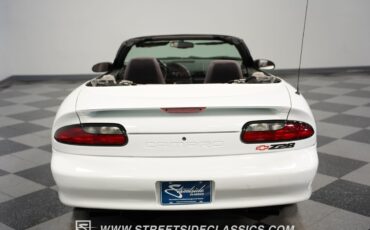 Chevrolet-Camaro-1994-Convertible-28