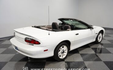 Chevrolet-Camaro-1994-Convertible-29