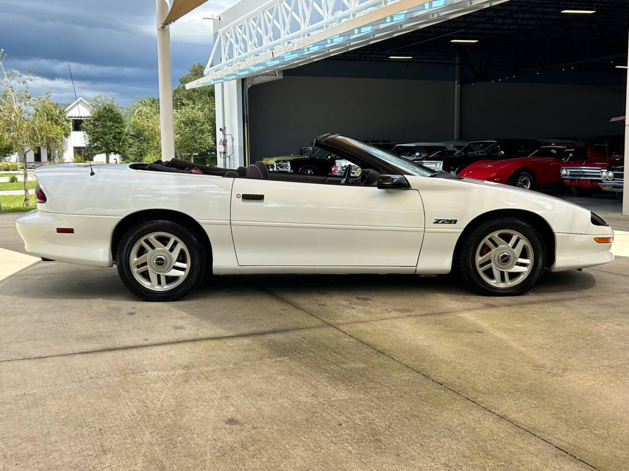 Chevrolet-Camaro-1994-Convertible-3