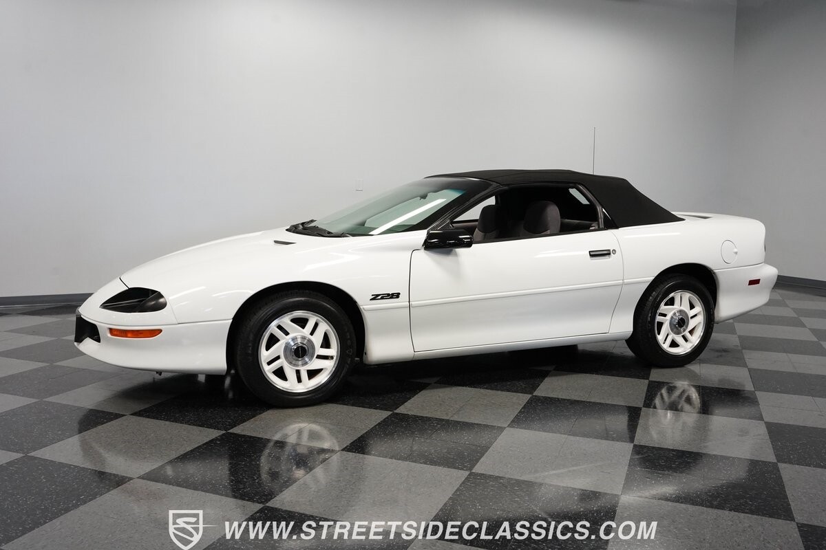 Chevrolet-Camaro-1994-Convertible-6