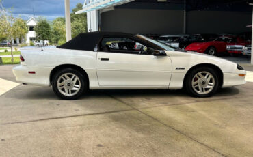 Chevrolet-Camaro-1994-Convertible-9