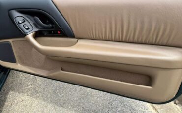 Chevrolet-Camaro-1995-Convertible-12