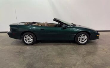 Chevrolet-Camaro-1995-Convertible-2