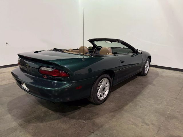 Chevrolet-Camaro-1995-Convertible-3