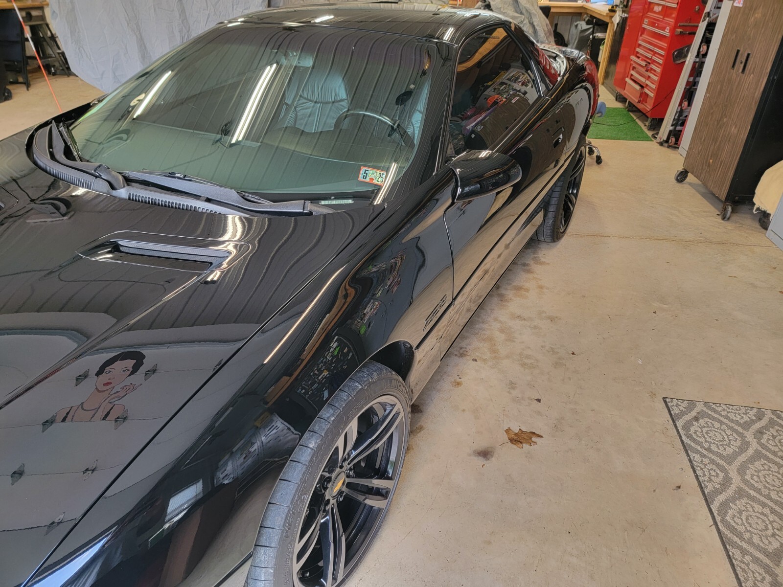 Chevrolet-Camaro-1995-Coupe-13