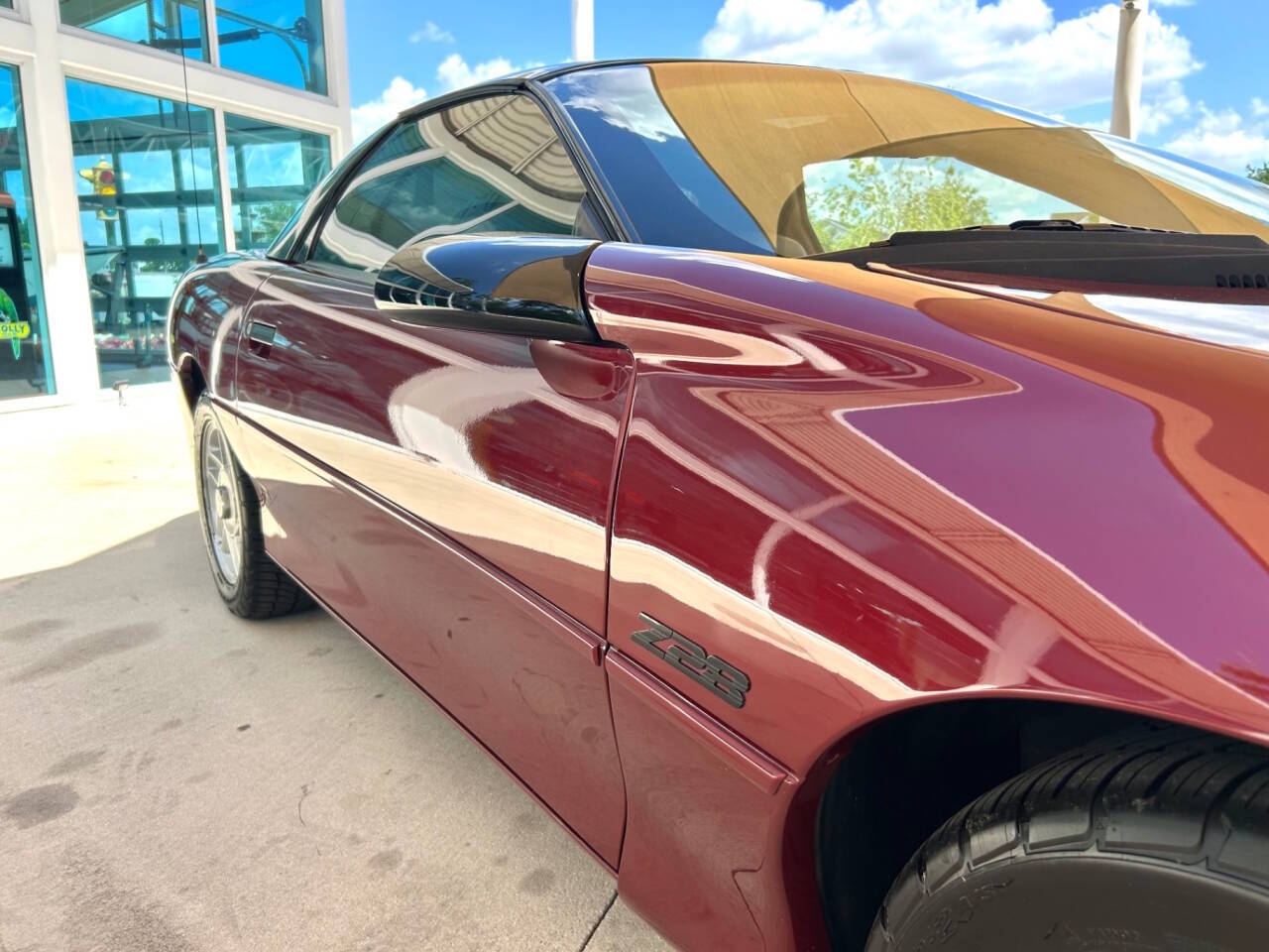 Chevrolet-Camaro-1995-Hatchback-18