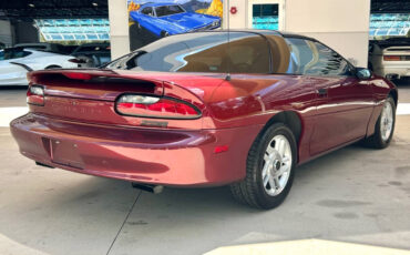 Chevrolet-Camaro-1995-Hatchback-4