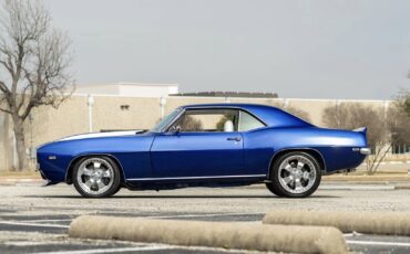 Chevrolet-Camaro-LS9-Restomod-1969-2D-Coupe-10