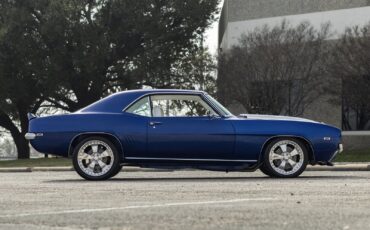 Chevrolet-Camaro-LS9-Restomod-1969-2D-Coupe-11