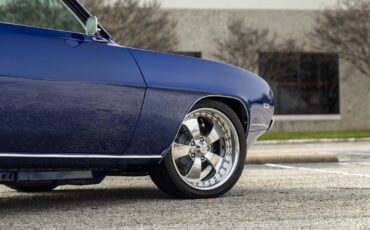 Chevrolet-Camaro-LS9-Restomod-1969-2D-Coupe-17