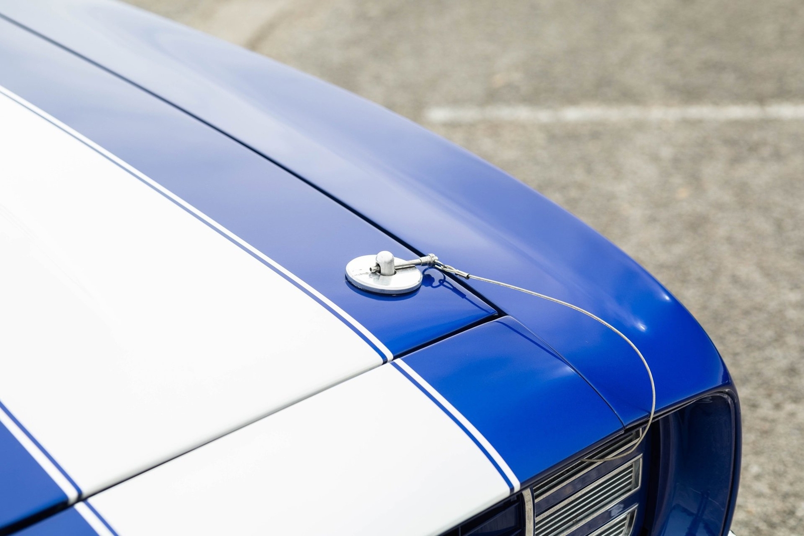 Chevrolet-Camaro-LS9-Restomod-1969-2D-Coupe-22