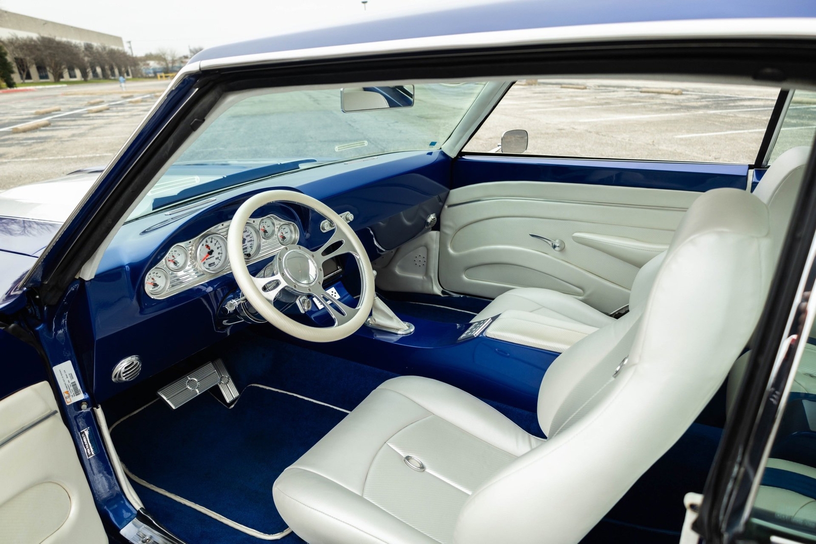 Chevrolet-Camaro-LS9-Restomod-1969-2D-Coupe-32