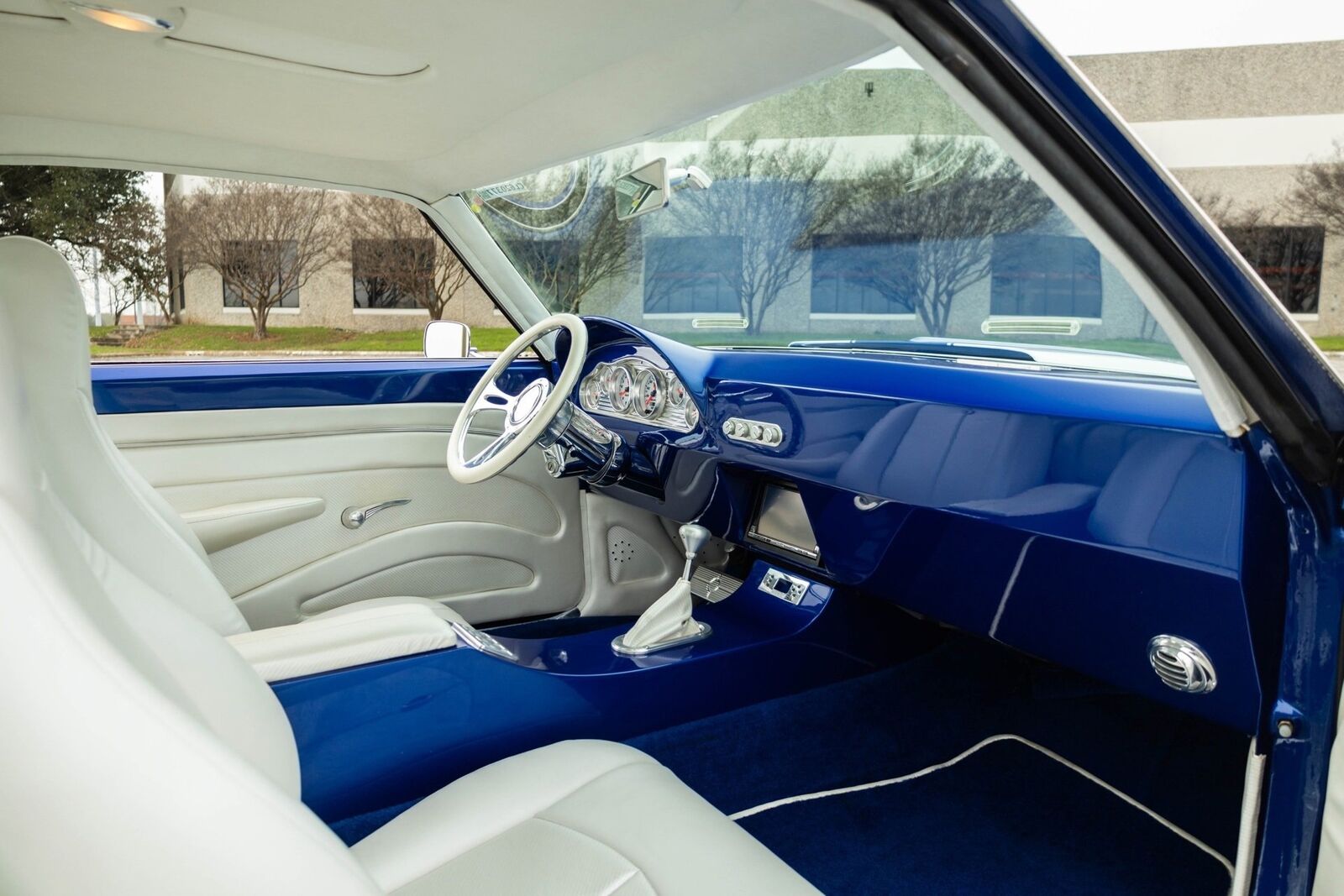 Chevrolet-Camaro-LS9-Restomod-1969-2D-Coupe-37