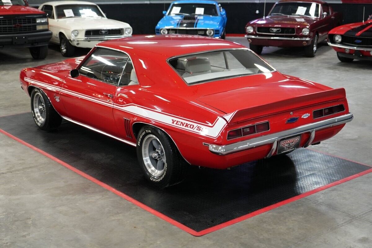 Chevrolet-Camaro-Yenko-Style-1969-Coupe-12