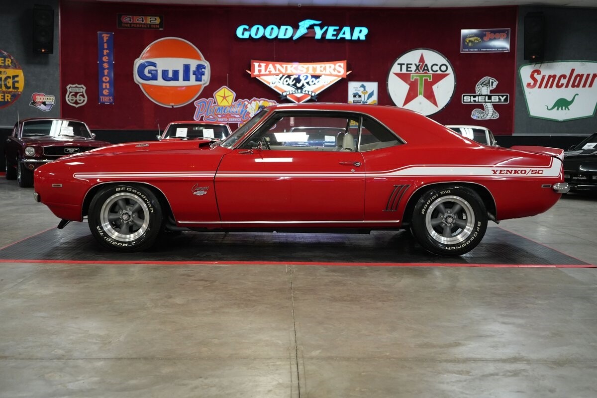 Chevrolet-Camaro-Yenko-Style-1969-Coupe-19