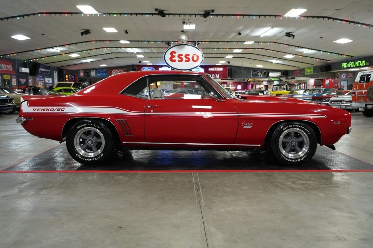 Chevrolet-Camaro-Yenko-Style-1969-Coupe-23