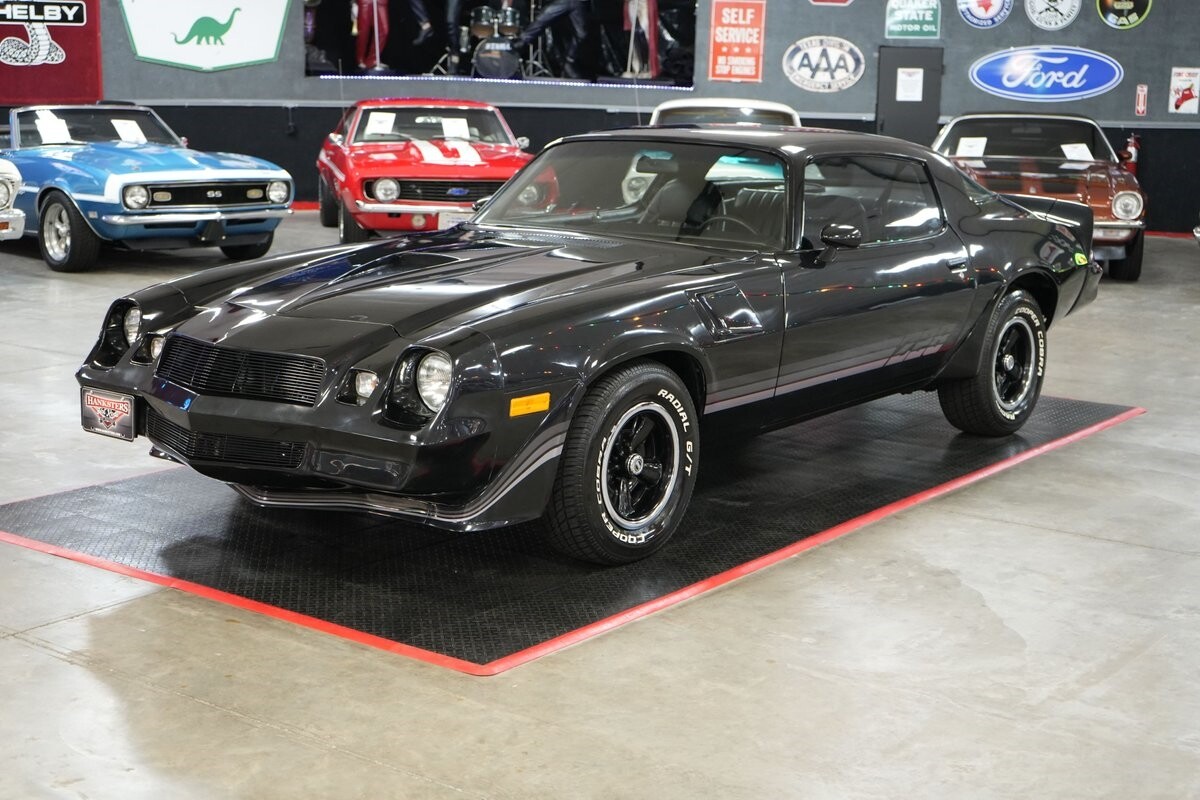 Chevrolet-Camaro-Z28-Style-1980-Coupe-1