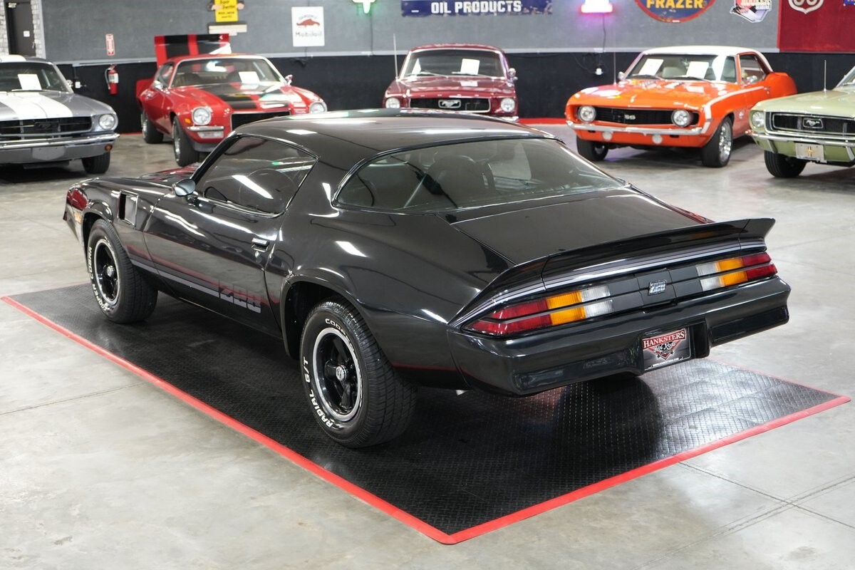 Chevrolet-Camaro-Z28-Style-1980-Coupe-12