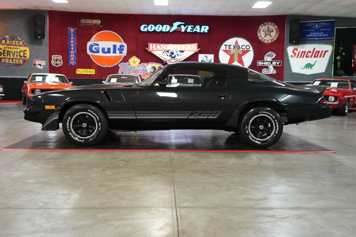 Chevrolet-Camaro-Z28-Style-1980-Coupe-19