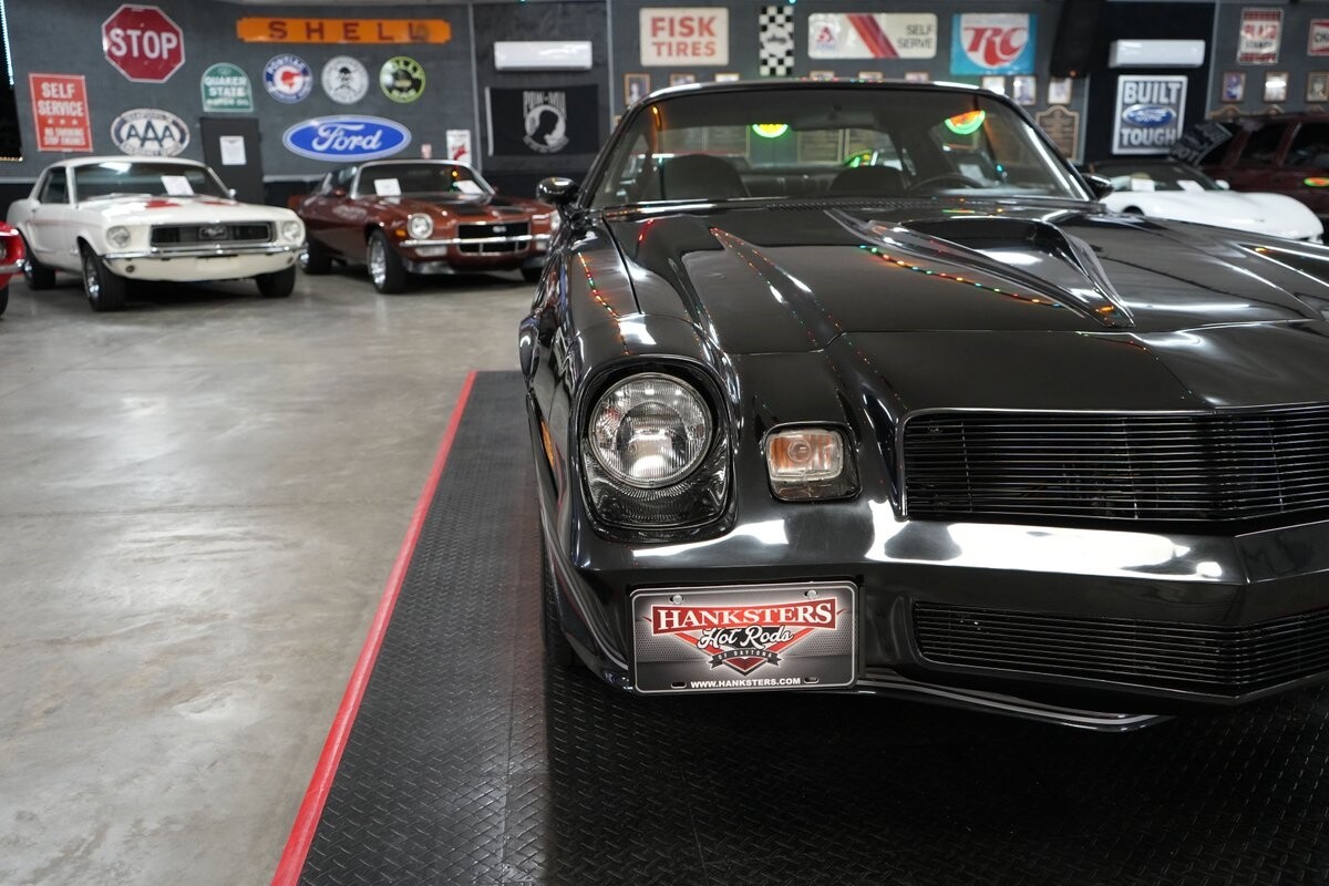 Chevrolet-Camaro-Z28-Style-1980-Coupe-28