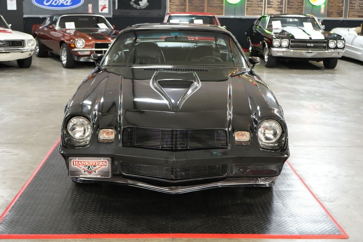 Chevrolet-Camaro-Z28-Style-1980-Coupe-8