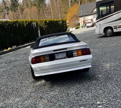 Chevrolet-Camaro-convertible-1991-white-1