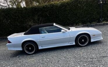 Chevrolet-Camaro-convertible-1991-white-2